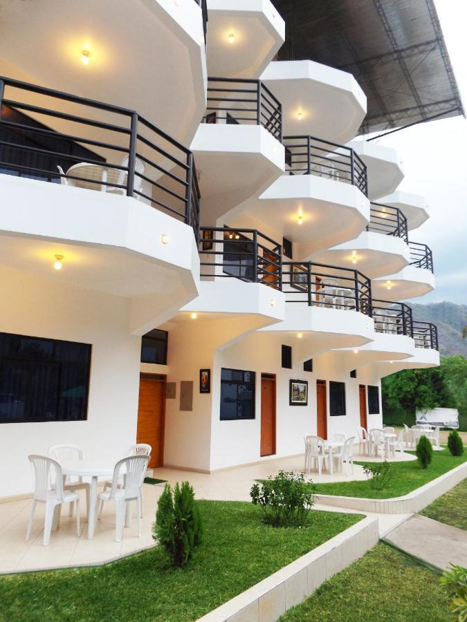 Hotel El Tirol San Ramón Extérieur photo
