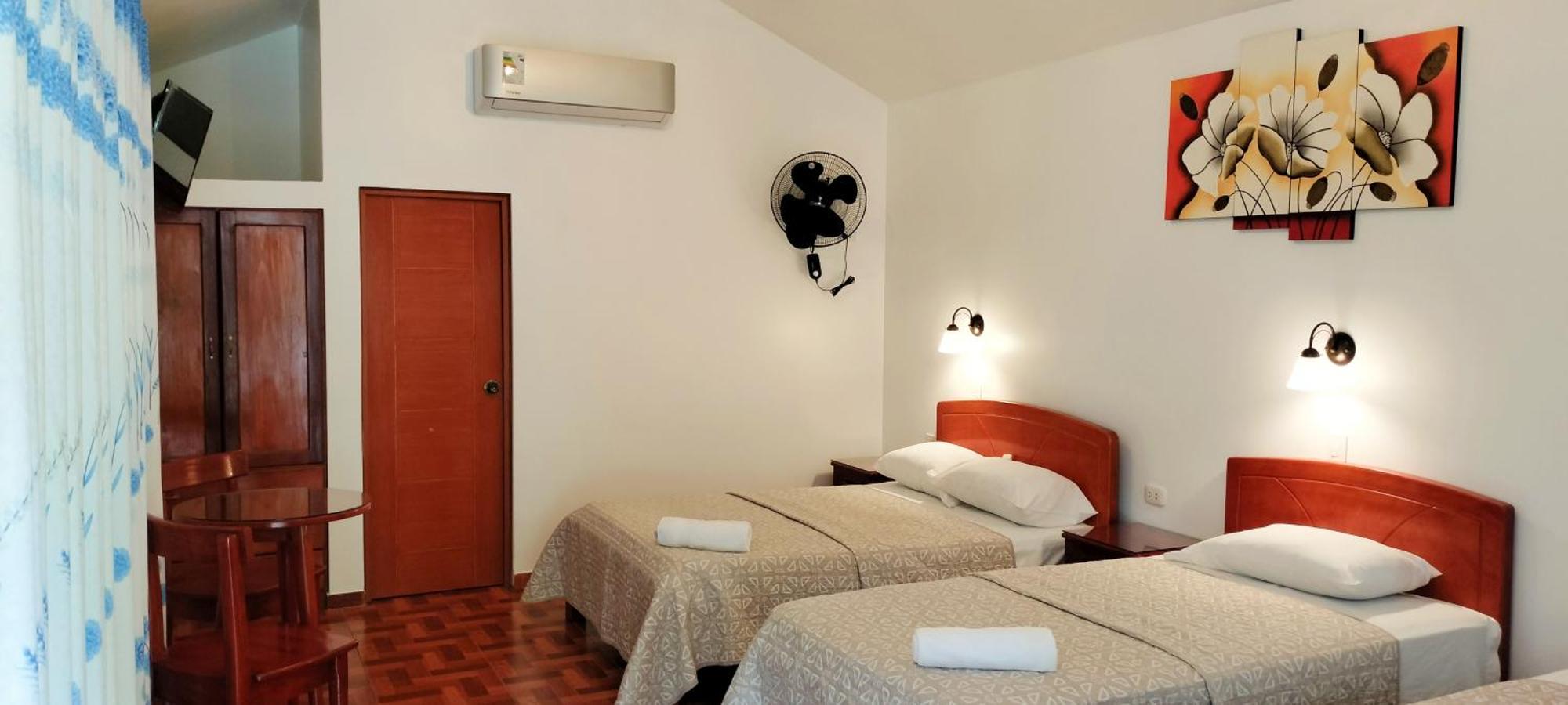 Hotel El Tirol San Ramón Extérieur photo
